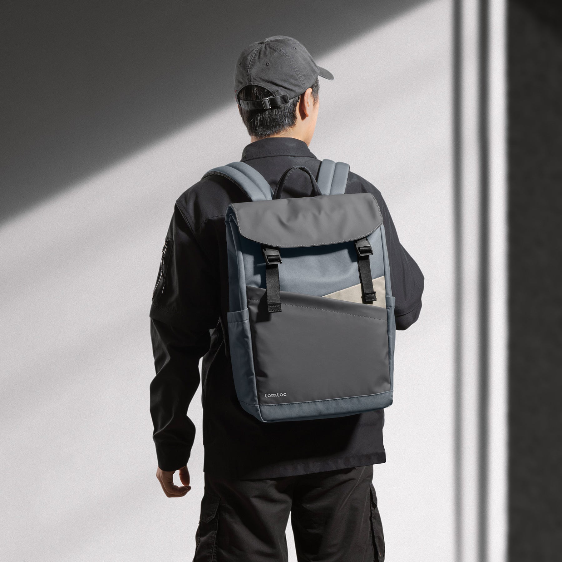 tomtoc 16 Inch Flap Lightweight & Water-Resistant Laptop Backpack - Turquoise
