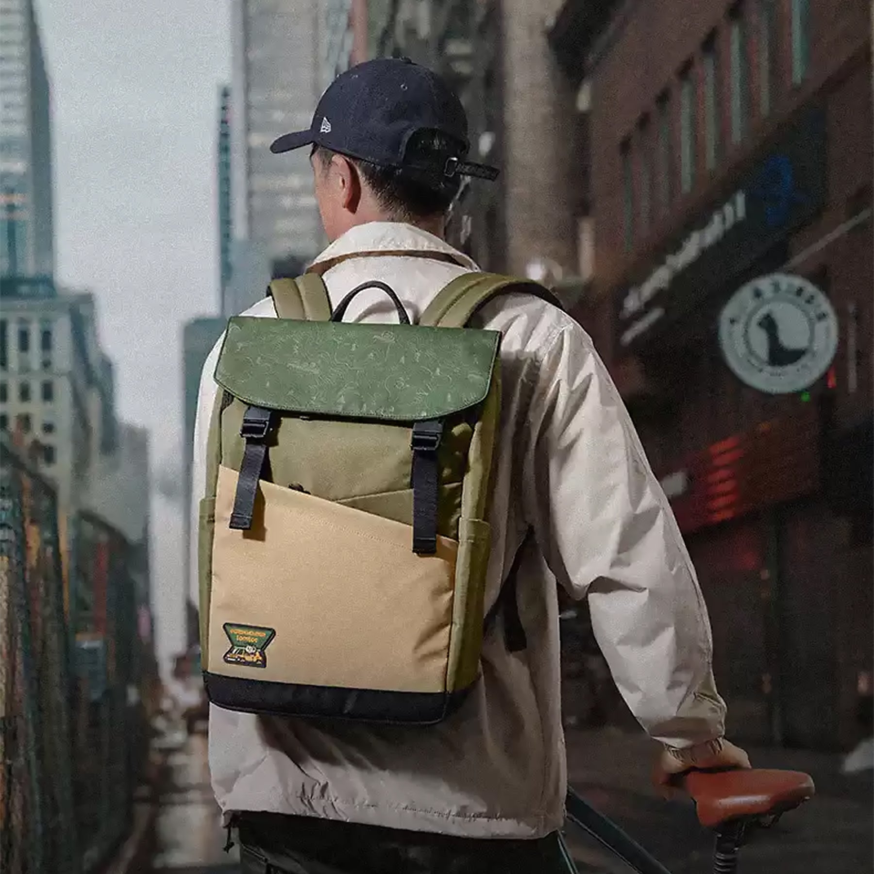 tomtoc G-Crew 16 Inch Flap Lightweight & Water-Resistant Laptop Backpack - Green