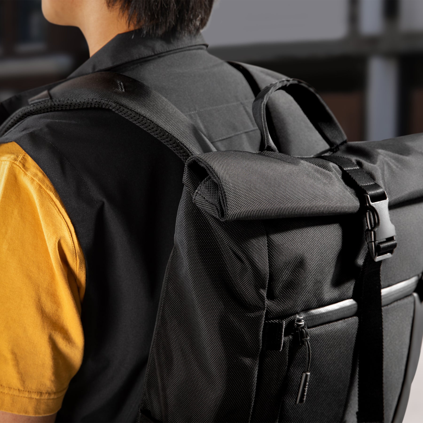 tomtoc 15.6 Inch Rolltop Adjustable Capacity Laptop Backpack - Black