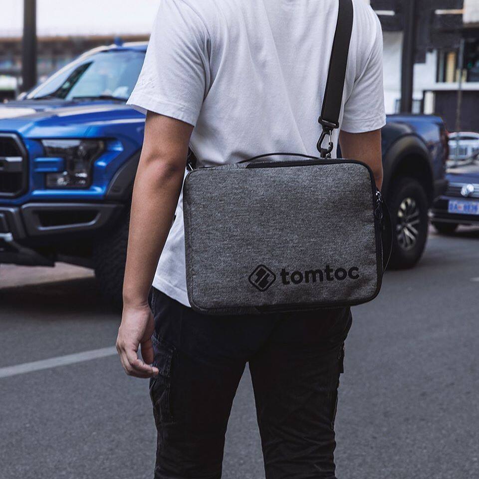 tomtoc DefenderACE-A04 Laptop Gray Shoulder Bag for MacBook Pro 14 Inch