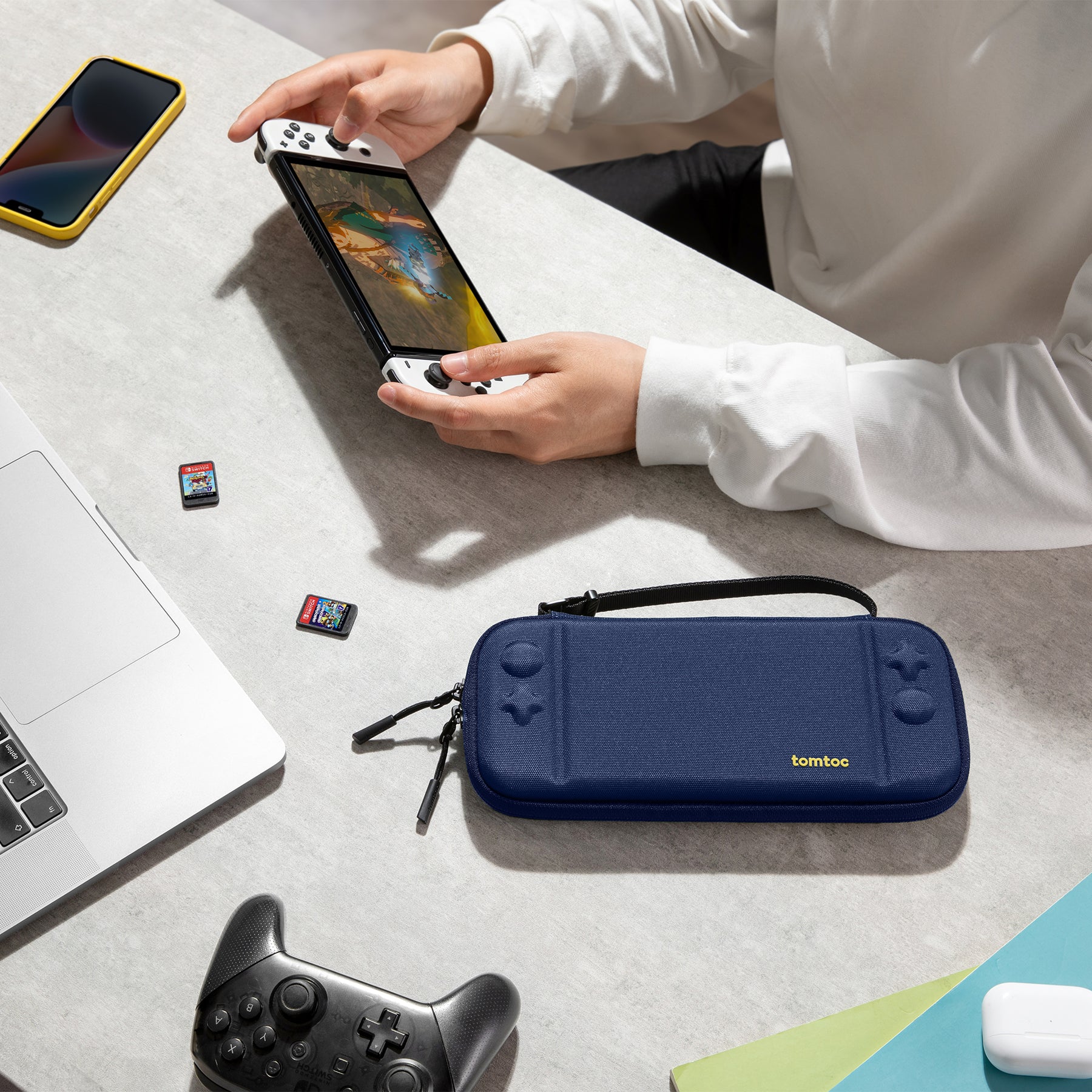 tomtoc Slim Protective Carrying Case with 10 Game Cartridges - Nintendo Switch & OLED Model - Ink Blue